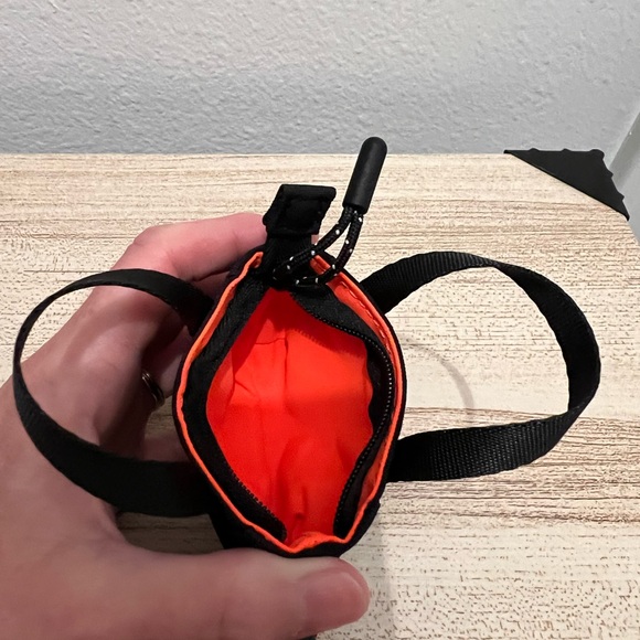 ALPAKA Mini Tote Pouch Clip - Picture 4 of 4